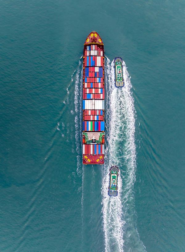 MSC与赫伯罗特竞逐以星航运