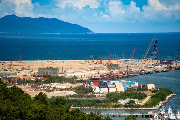 外贸女装货源生产厂家哪家好