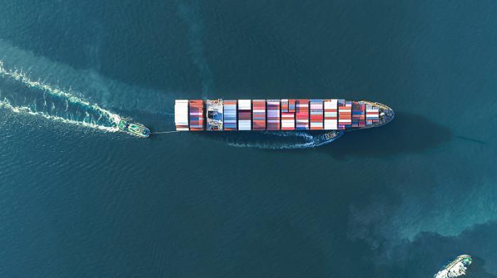 深圳48.5吨"烟花爆竹"瞒报出口被查获