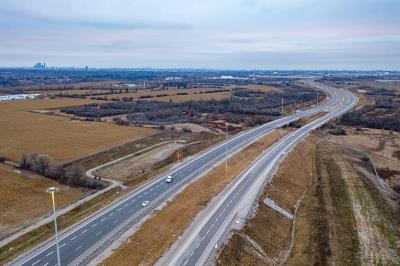 手套采取上海航空货运配送到波特兰(Portland)