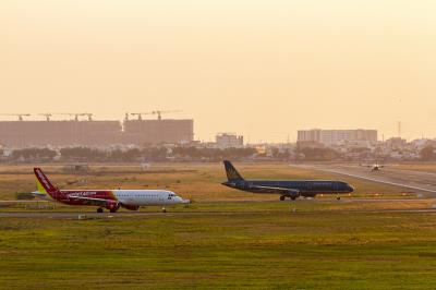 中国成都至克利夫兰的三棵树防水涂料使用航空货运15天送达