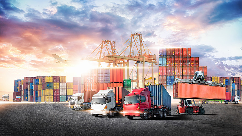 服装利用杭州飞机运输送达美国圣安东尼奥(SanAntonio)