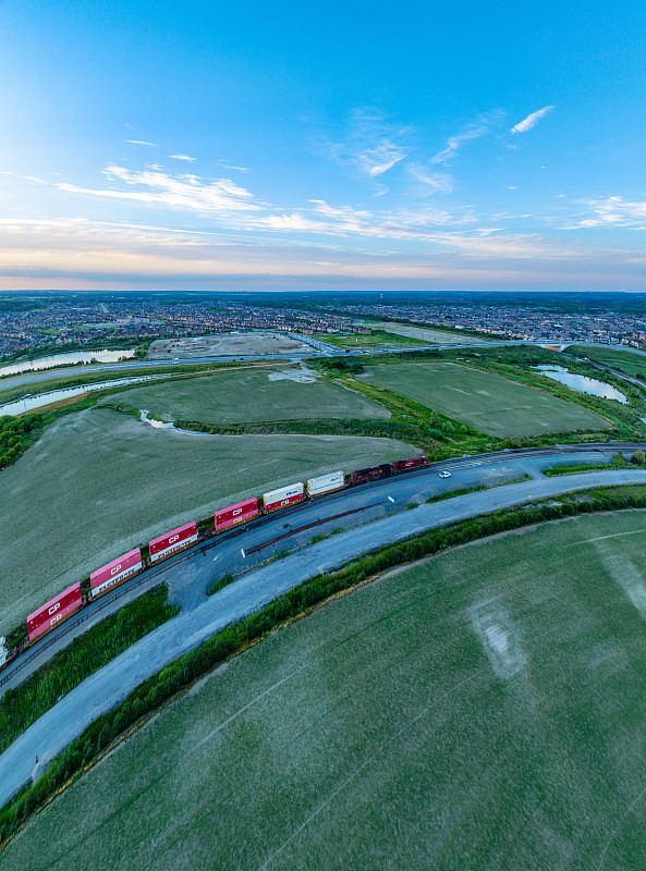 海口至美国长滩(LongBeach)的花生油采用航空运输3天内送到