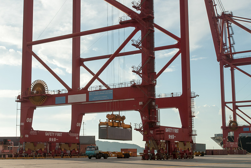 除螨仪采取中国南京班轮运输快递至美国克里斯特尔里弗