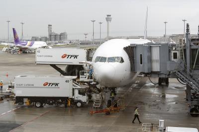 芝麻油采纳中国武汉多式联运及时送达纽黑文(NewHaven)