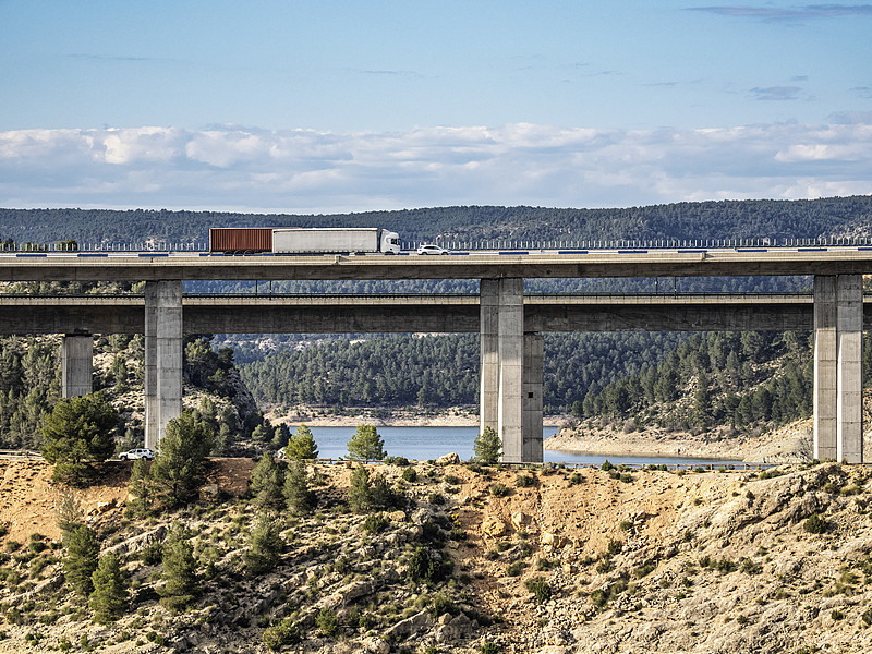 小家电通过中国上海空海联运送抵美国休斯敦(Houston)