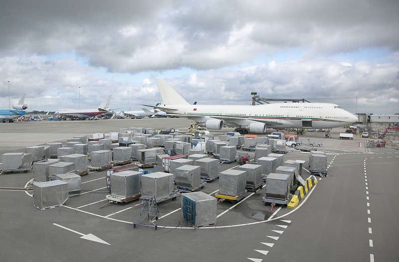 阻燃板采用舟山轮船运输派送到坦帕(Tampa)