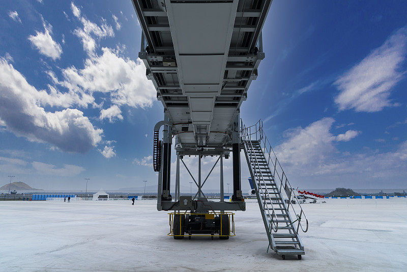 家电用钢材（冷轧板、镀锌板）借助中国重庆轮船运输安全送达阿瑟港(PortArthur)