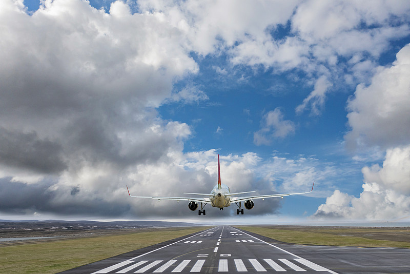 中国武汉机械硬盘采用空运专线3天内送到美国哥伦布