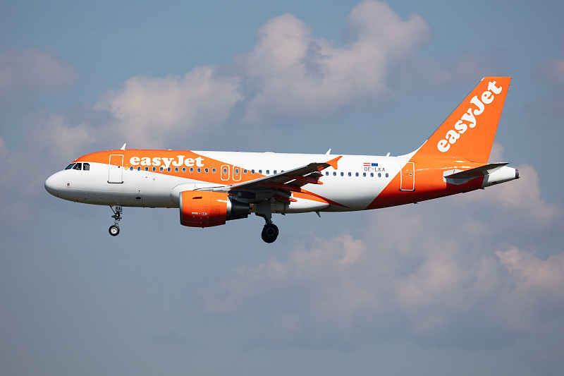 哈尔滨茶叶使用航空快递15天送达长滩(LongBeach)