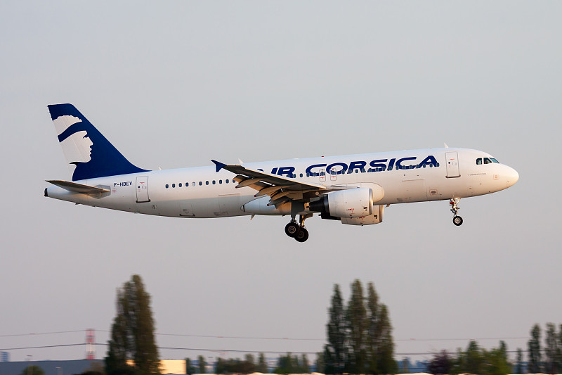 衣架利用北京空海联运送达杰克逊维尔(Jacksonville) 衣架利用北京空海联运送达杰克逊维尔(Jacksonville)