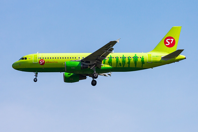 中国青岛到美国哥伦布(Columbus)的文房四宝套装使用航空快递6天配送到