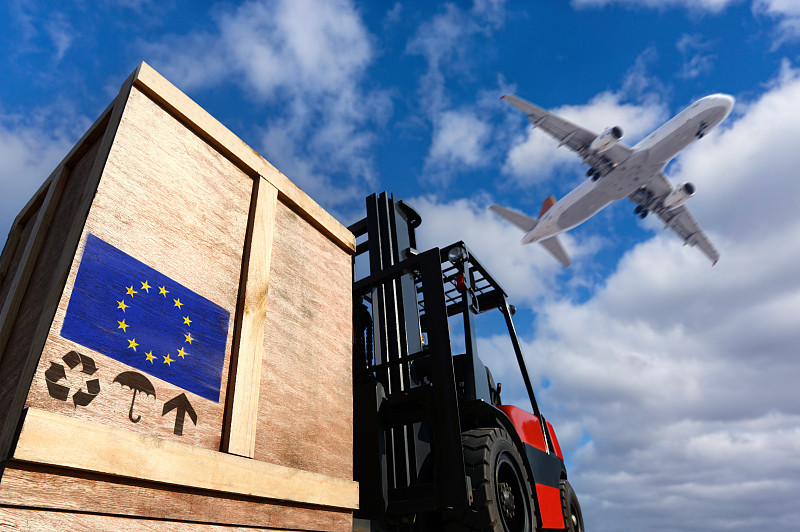 中国郑州至美国西棕榈滩的毛衣采用普货空运14天送到 中国郑州至美国西棕榈滩的毛衣采用普货空运14天送到