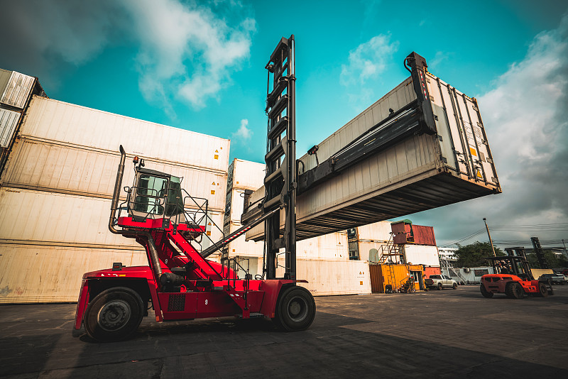 手机广角镜头借用乌鲁木齐标准空运送到美国丹佛(Denver)