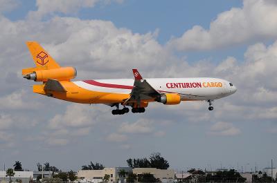 无人机采取中国深圳国际海运运送至美国保罗斯伯勒(Paulsboro)