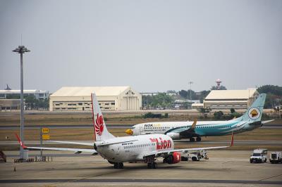 深圳至埃弗格雷斯港的隐形眼镜护理液使用多式联运15天速递到