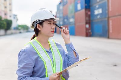 羽绒服选用中国义乌FCL海运送抵奥克兰