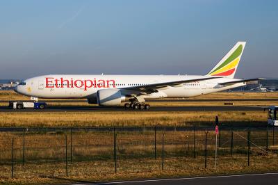 打字稿借助中国武汉国际海空联运运输到诺福克