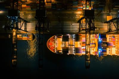 木制餐具柜应用上海海运高效送达奥克兰(Oakland)