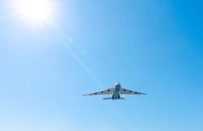 中国深圳到美国敖德萨(Odessa)的化肥采用空运快递7天内送达