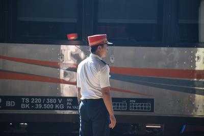 >南京藿香正气水使用国际多式联运12天速递到敖德萨(Odessa)