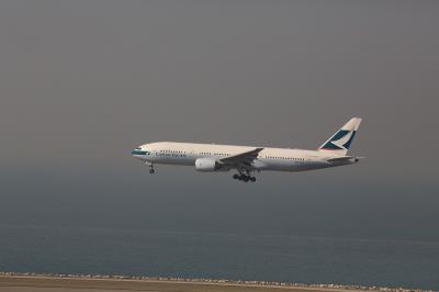中国乌鲁木齐汽车及其零部件采用空运派送5天内送到美国安纳波利斯