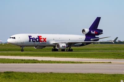 福州锂电池使用航空快递7天内配送到海伦娜(Helena)