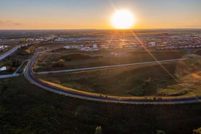 手机镜头（广角、微距、鱼眼）经中国义乌船运送到美国杰克逊维尔