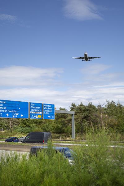 家电经过中国重庆散货船运输高效送达美国威尔明顿