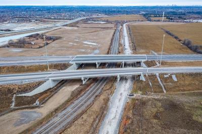 中国西宁婴儿尿布台使用标准空运8天内速递到美国巴尔的摩