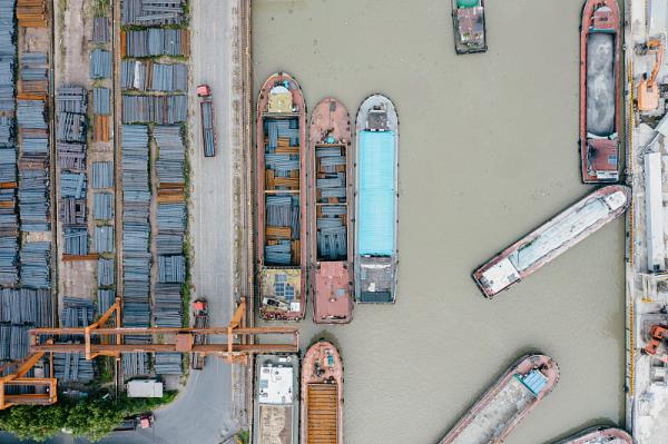 深圳市深捷运通物流有限公司