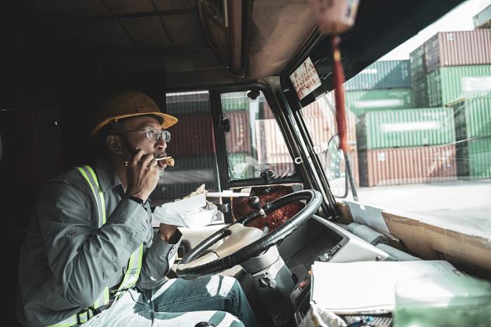 广西钦州市恒帆物流有限公司 广西钦州市恒帆物流有限公司