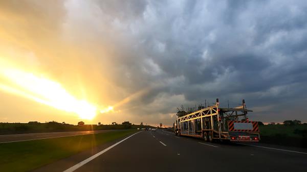 内蒙古云鹿物流有限责任公司