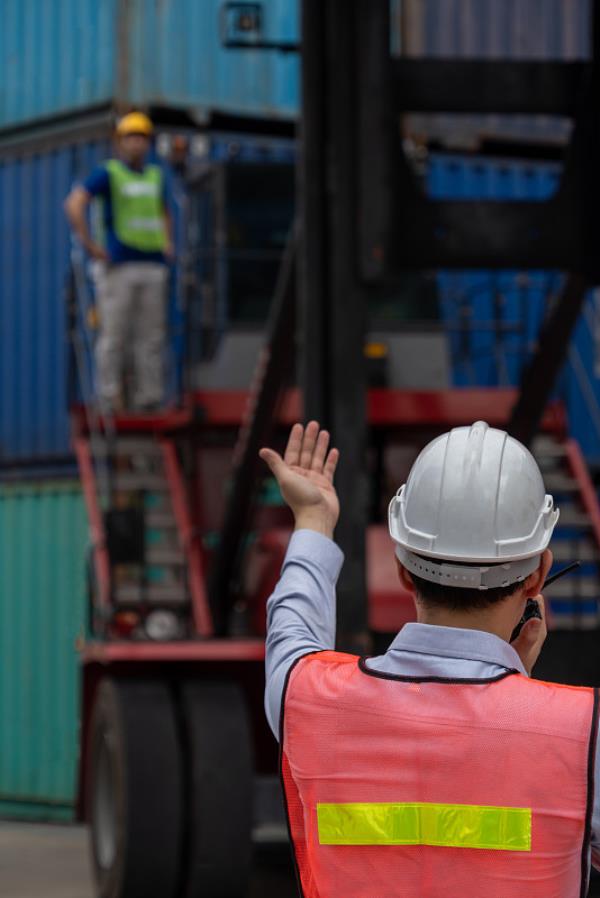 深圳市鸿利宝物流有限公司