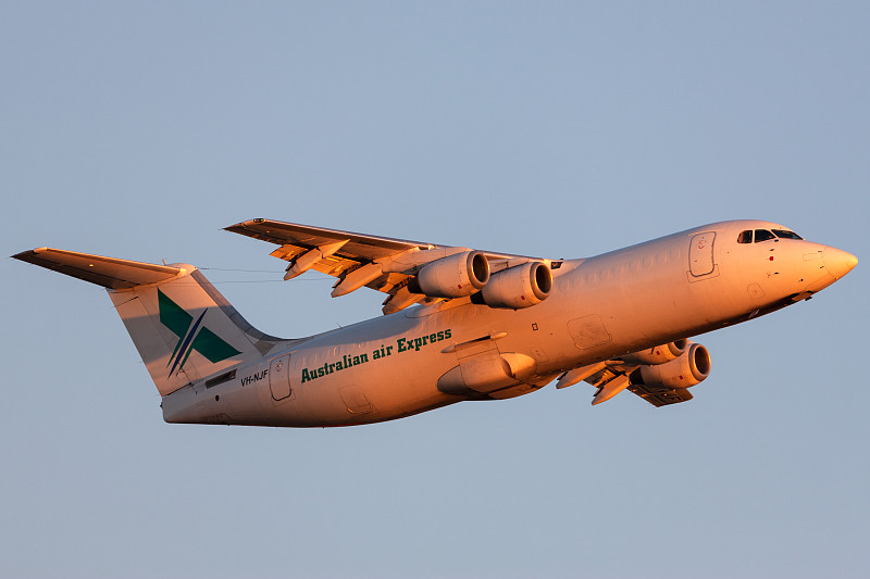 钦州市钦州港强基物流有限公司