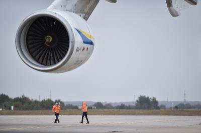 深圳市百世鑫隆物流有限公司