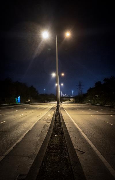 深圳鸿鑫速运物流有限公司