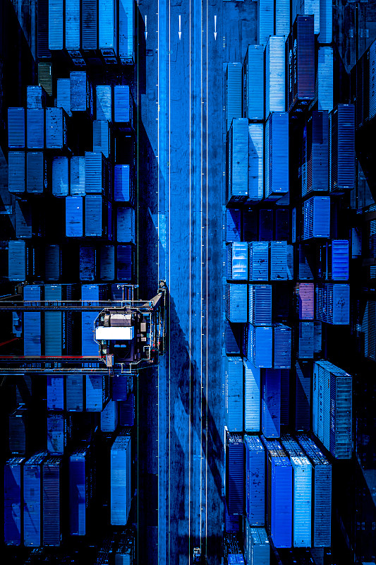 欧洲物流暴雷！大批货物堵港口