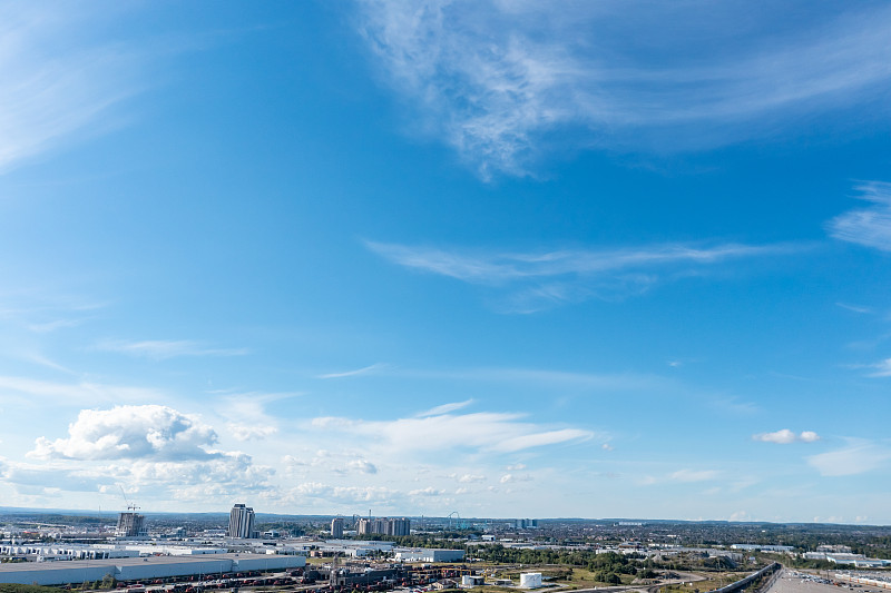 中东城市化浪潮与中东物流变革：机遇、挑战与智慧化转型