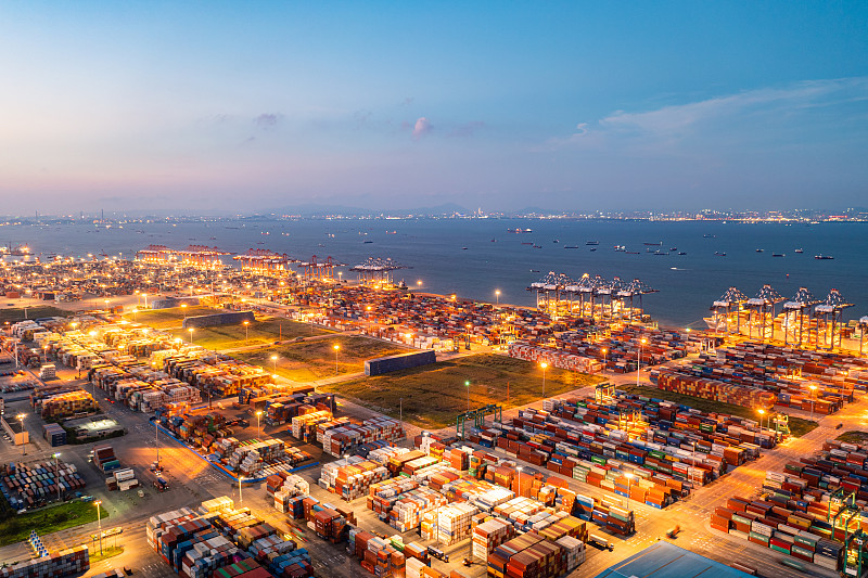 跨境电商平台亚马逊加码欧洲物流基础设施