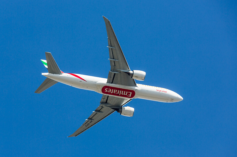 寄一公斤到美国要多少钱