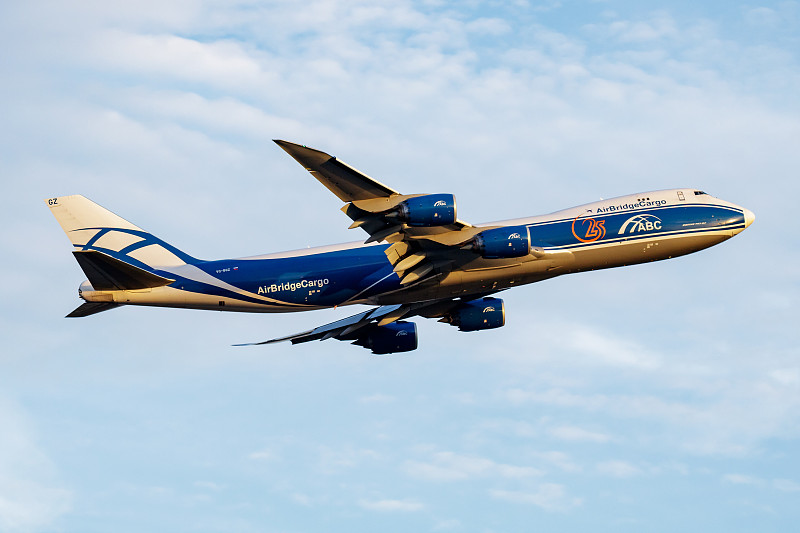 国际物流清关延误致订单取消？外贸人必学的预申报与合规技巧