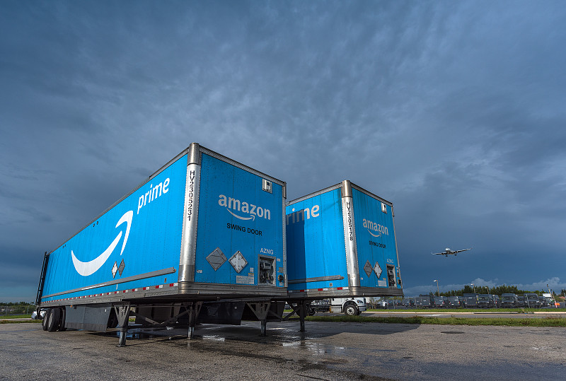 中国到美国空运多少钱一公斤（中国到美国空运费用）