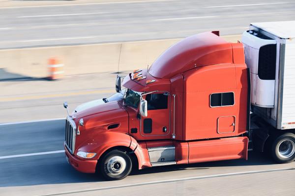 联邦快递拟关闭30%包裹设施