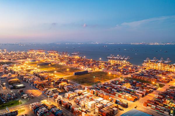 跨境电商平台亚马逊加码欧洲物流基础设施