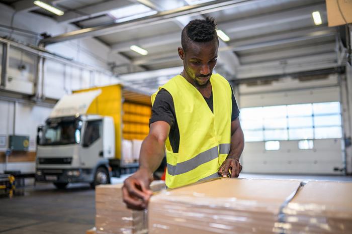 南阳迅通物流有限公司简单说明