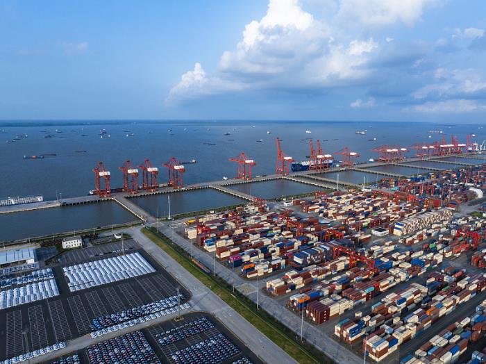 加拿大国际海运公司及其在物流行业贸易中的重要地位