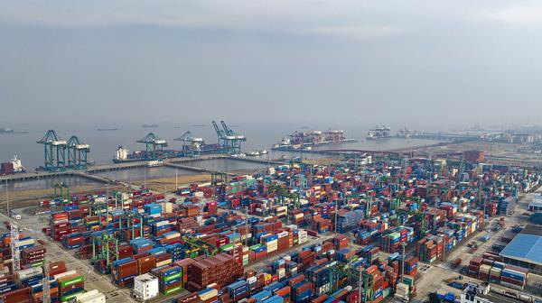 亚马逊在加拿大启用全新仓储中心，强化物流布局