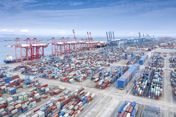 发国际海运到加拿大是外贸朋友注意了：该国温哥华港口的堆场利用率已高达113%！