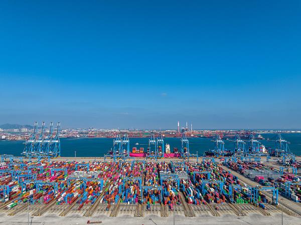 加拿大国际物流公司：满足多方需求的一站式服务